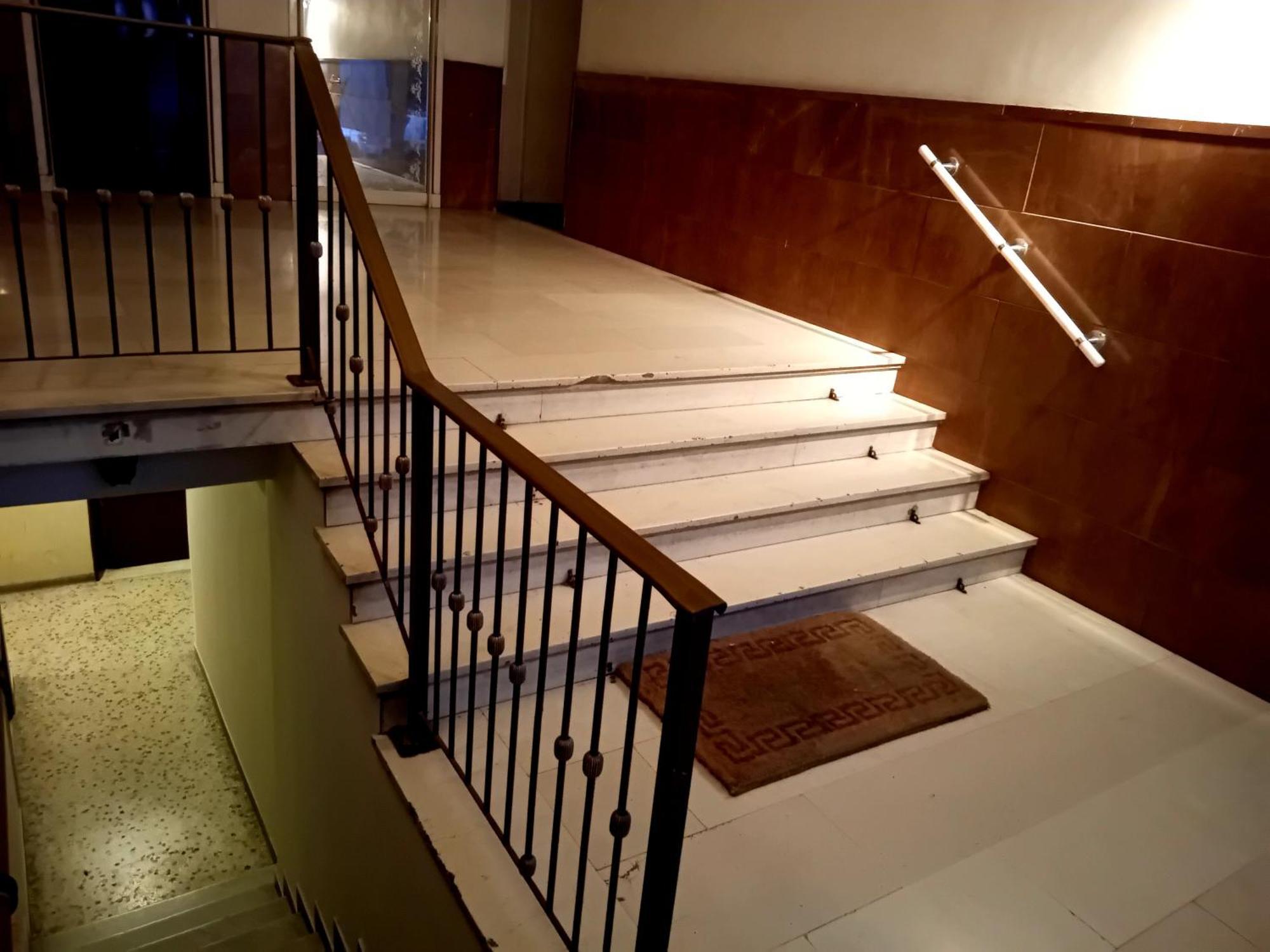 Vestige Basement Apartment เอเธนส์ ภายนอก รูปภาพ